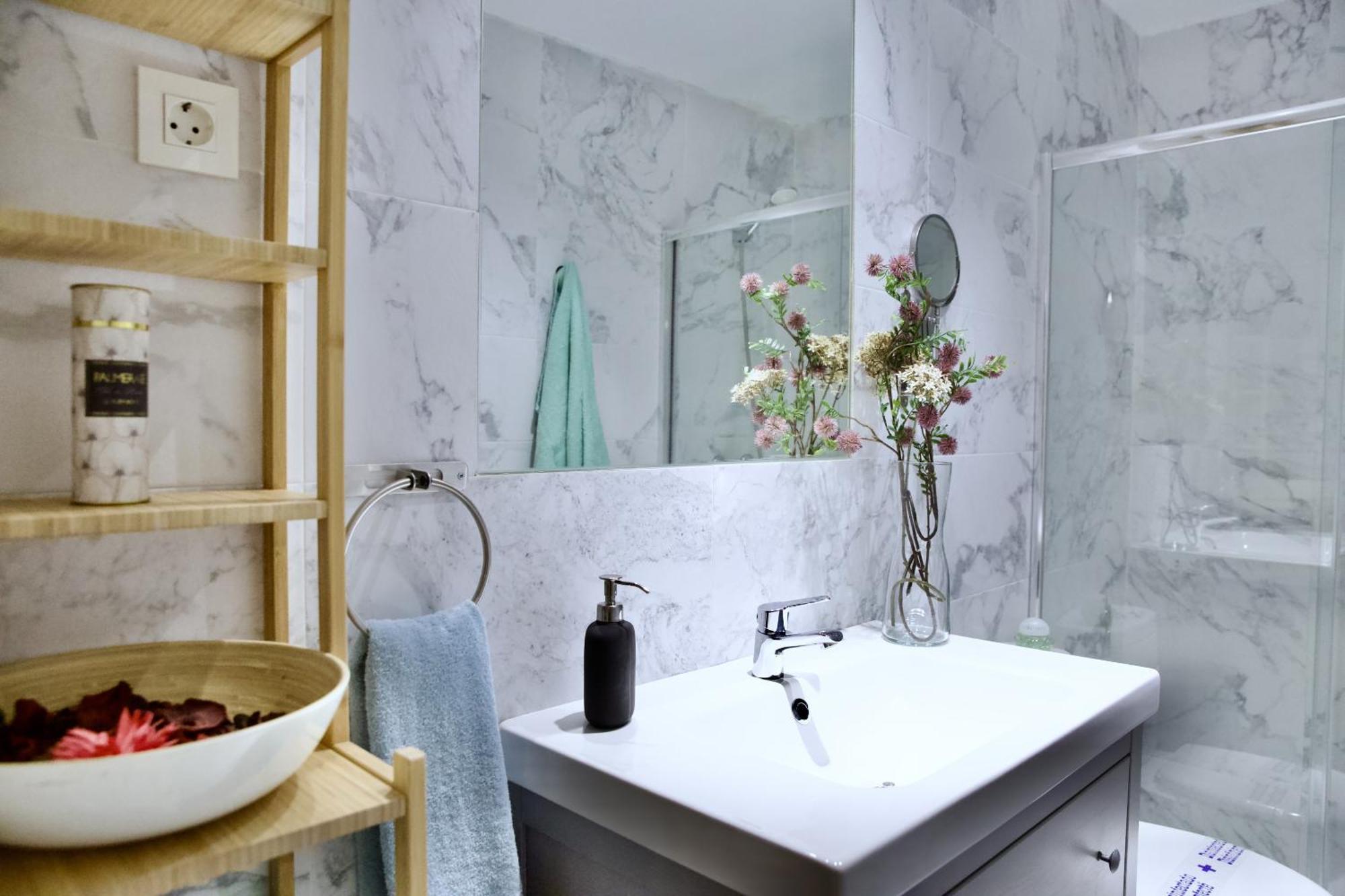 Dplace To Be - Exclusive Apartments In Historic Center มาดริด ห้อง รูปภาพ