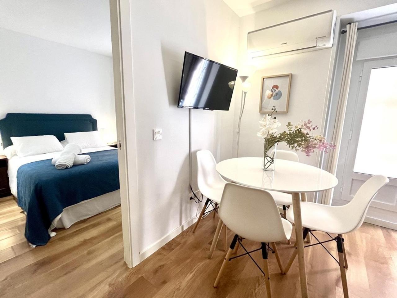 Dplace To Be - Exclusive Apartments In Historic Center มาดริด ห้อง รูปภาพ
