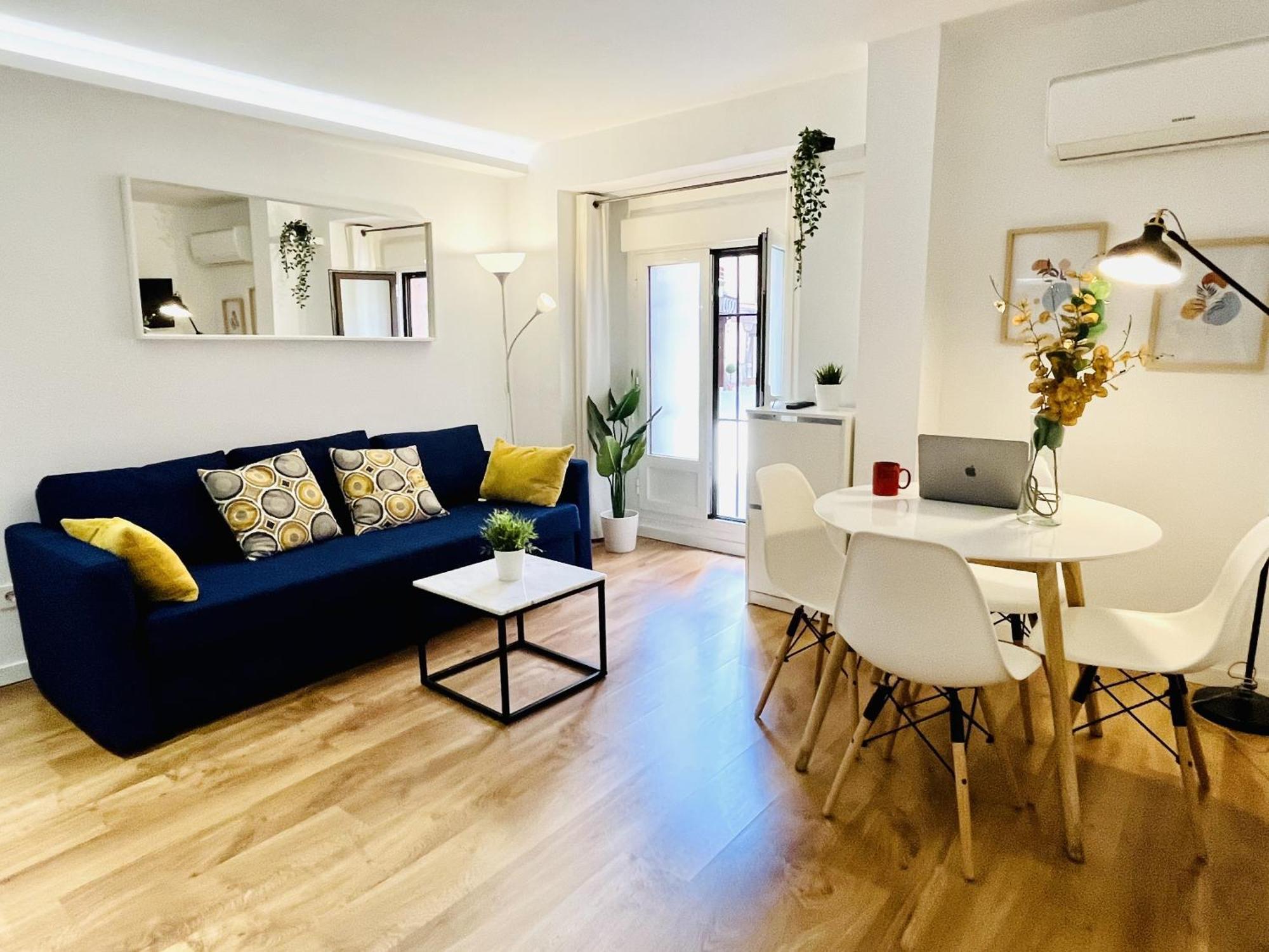 Dplace To Be - Exclusive Apartments In Historic Center มาดริด ห้อง รูปภาพ